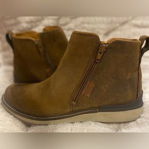 Keen Bailey Ankle Zip Boot - Women's sz10